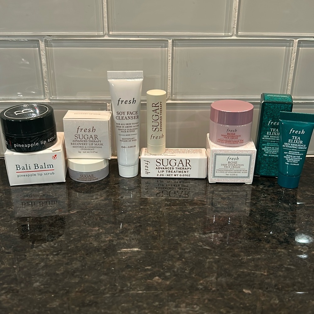 FRESH Sugar Advanced Recovery Lip Mask+ others + BALI BALM Pineapple Scrub NEW